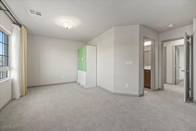 Building Photo - 6618 Tangled Vines Ave