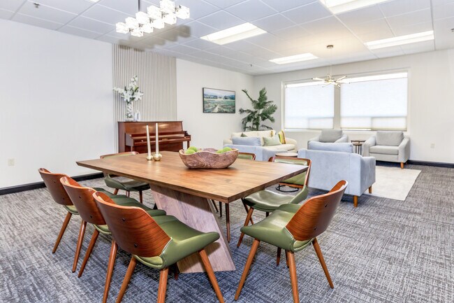 Casa club - Seasons on City Creek