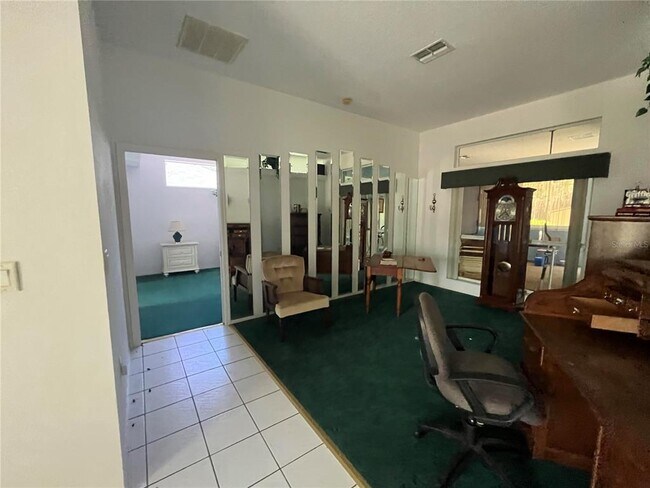 Foto del edificio - 223 Eastpoint Ct