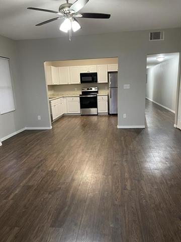 Building Photo - 2735 Purington Ave