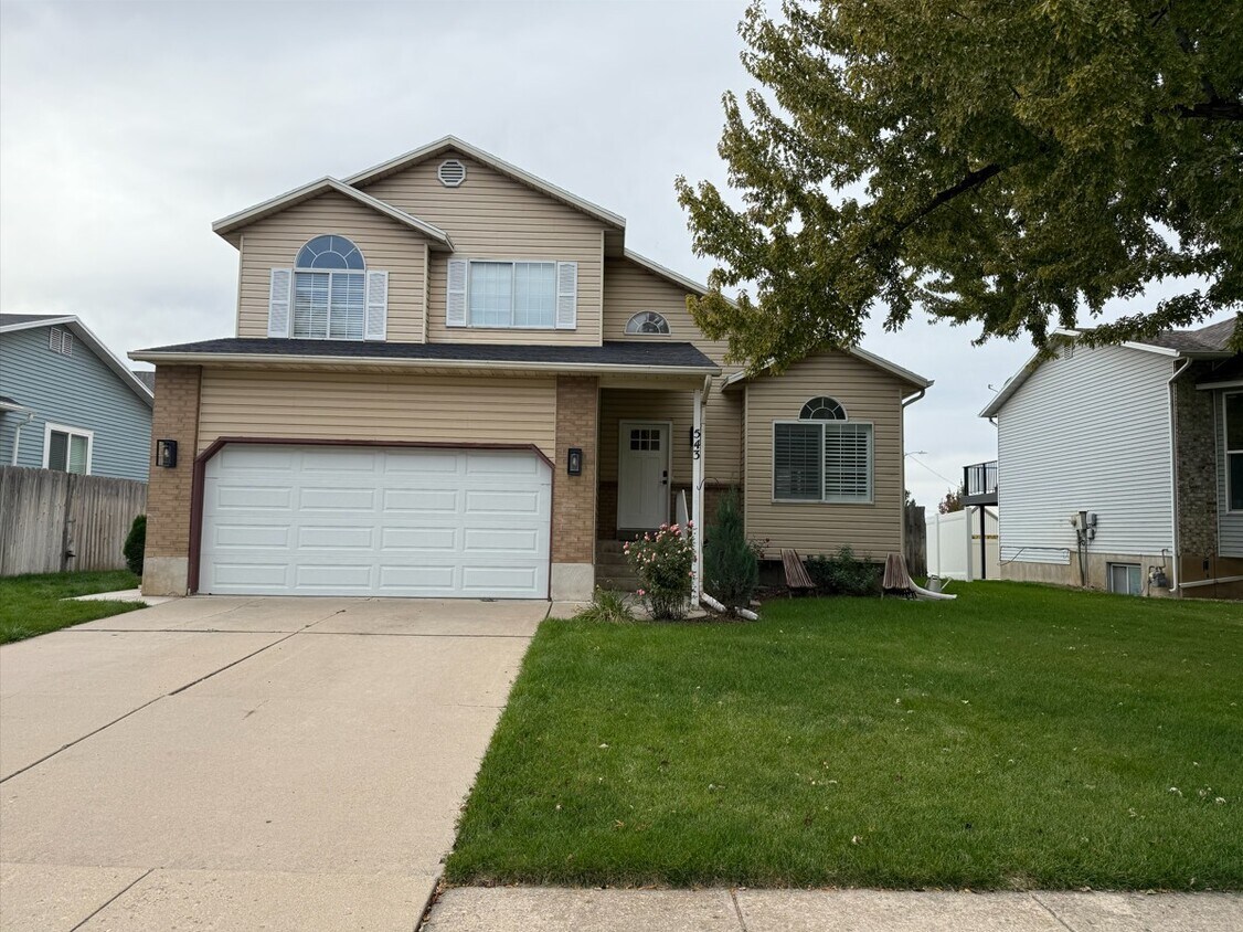 Foto principal - 543 Creekside Ln