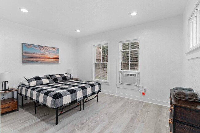 Foto del edificio - 412 Harwood St
