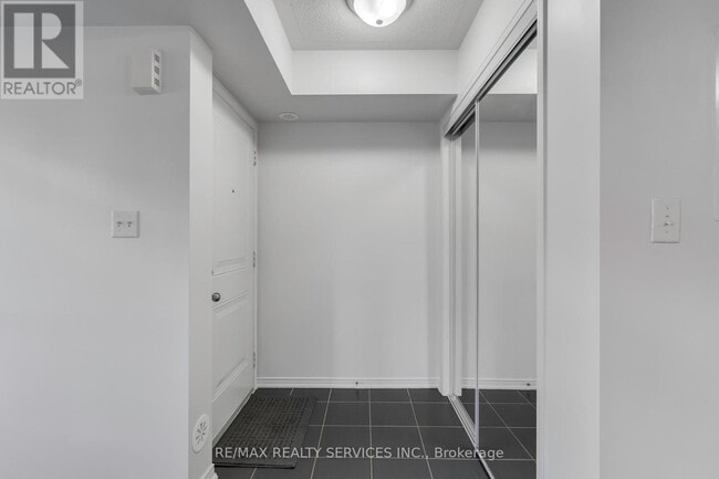 Building Photo - 43-43 Hays Blvd