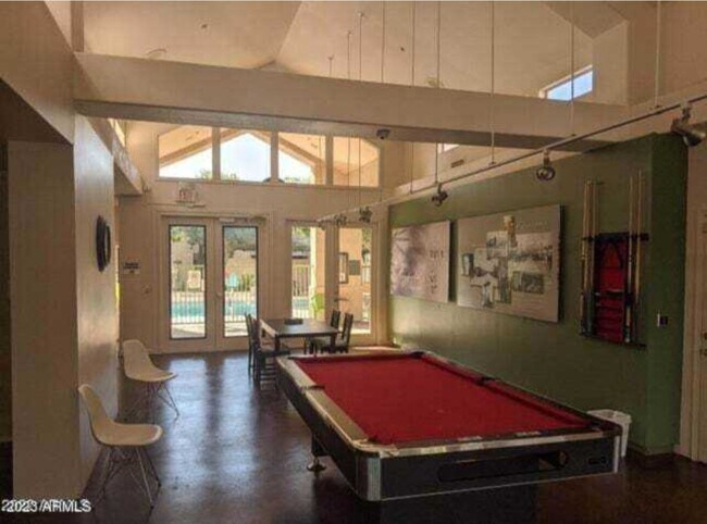 Clubhouse - 1295 N Ash St Apartment