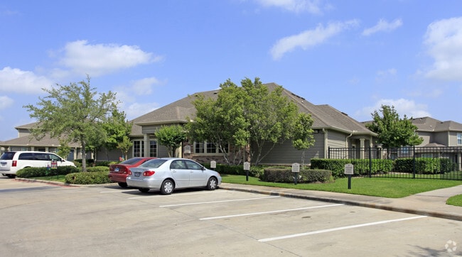 Highland Meadow Village Apartments Houston Tx Primary Photo Highland Meadow Village