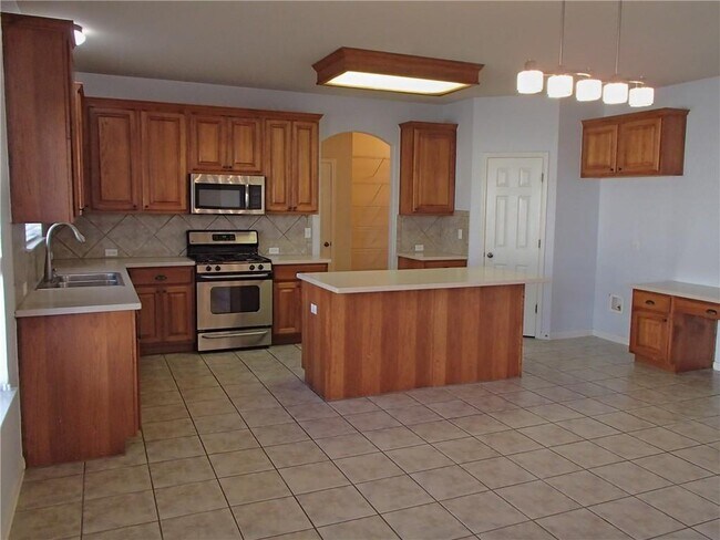 Foto del edificio - 2329 Caprock Pl