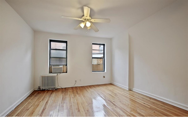 Building Photo - 1446 1st Ave