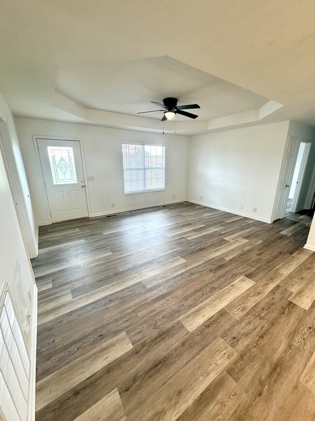Building Photo - 120 Kala Cir