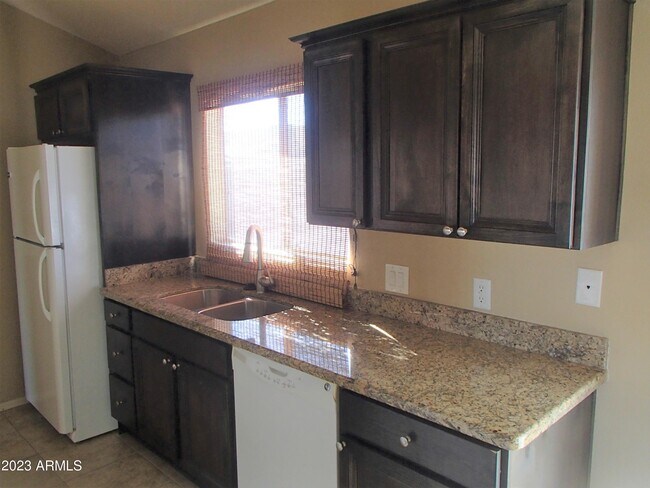 Building Photo - 4631 W Kimberly Way