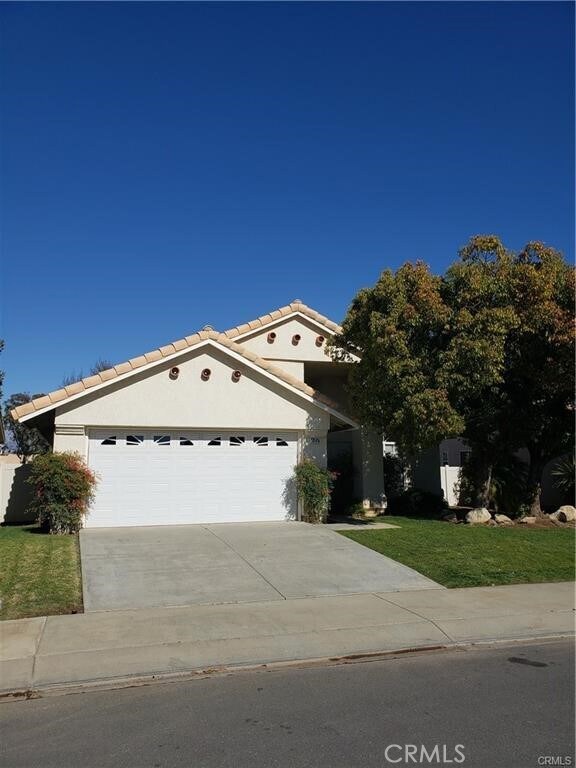 Foto del edificio - 682 Torrey Pines Rd
