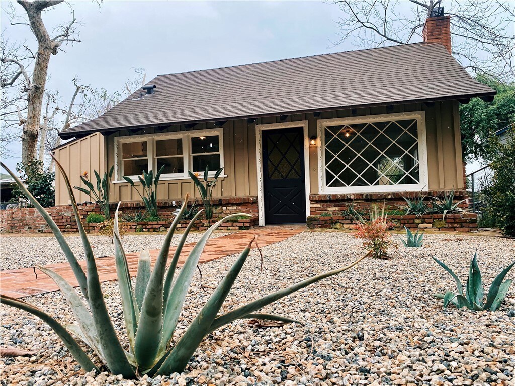Foto principal - 10646 Tuxford St