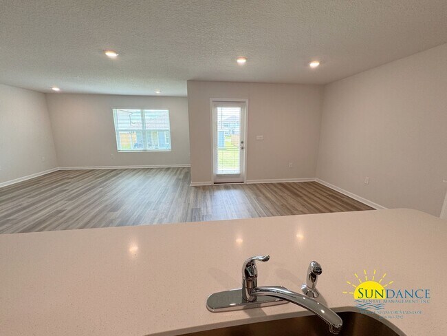 Foto del edificio - Be the First to Live in This Beautiful Bra...