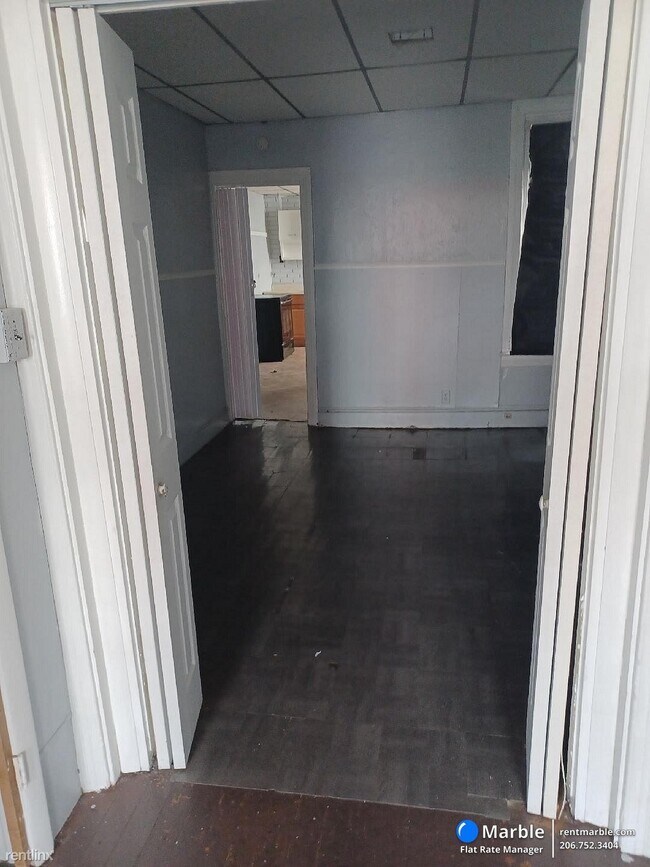 Foto del edificio - 1 br, 1 bath House - 436 E Prospect St