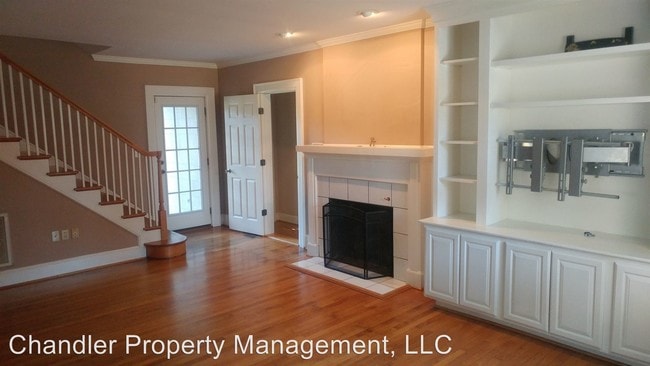 Building Photo - 3 br, 2 bath House - 710 Massachusetts Ave