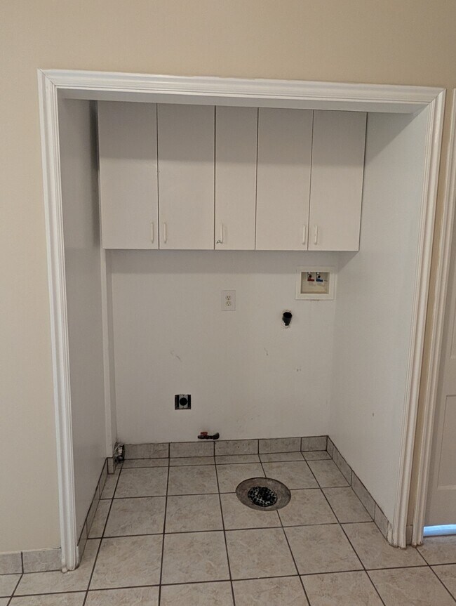 Building Photo - 135 N 100 W