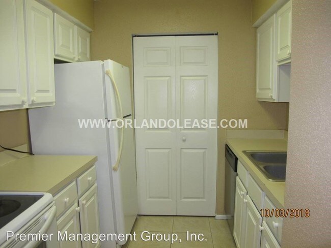 Building Photo - 3700 Idlebrook Cir