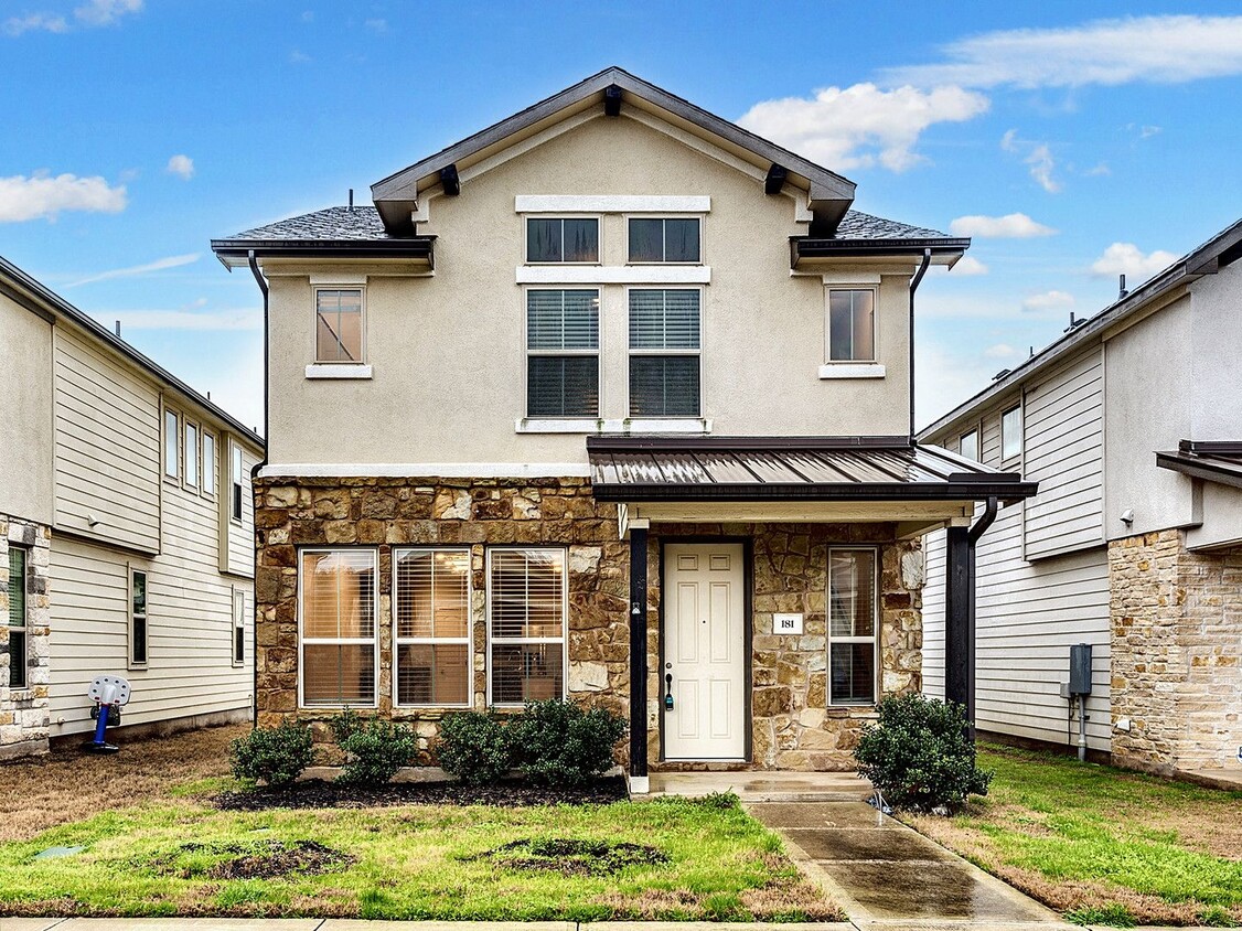 Foto principal - Warm & Welcoming 3/BR 2.5 Home in Dripping...