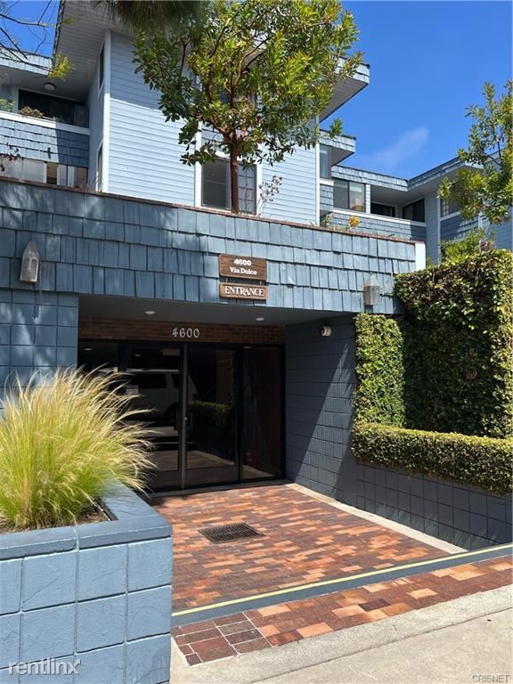Building Photo - 3 br, 2 bath Condo - 4600 Via Dolce # 2-108