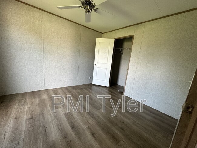 Foto del edificio - 127 Loblolly Ln