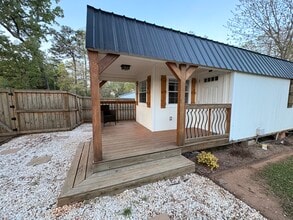 Building Photo - 101 Yeargin Cir