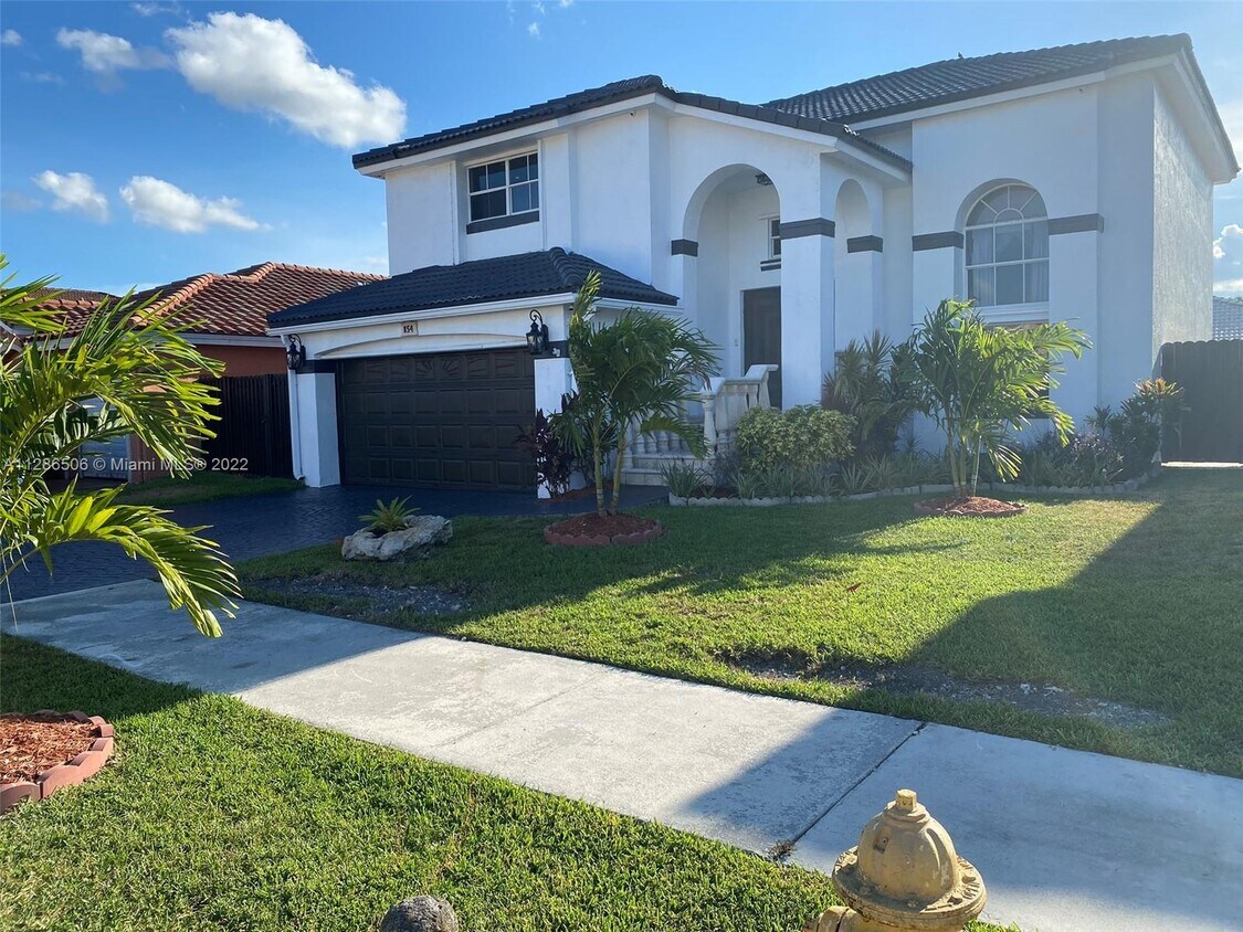 Primary Photo - 854 NW 132nd Ct