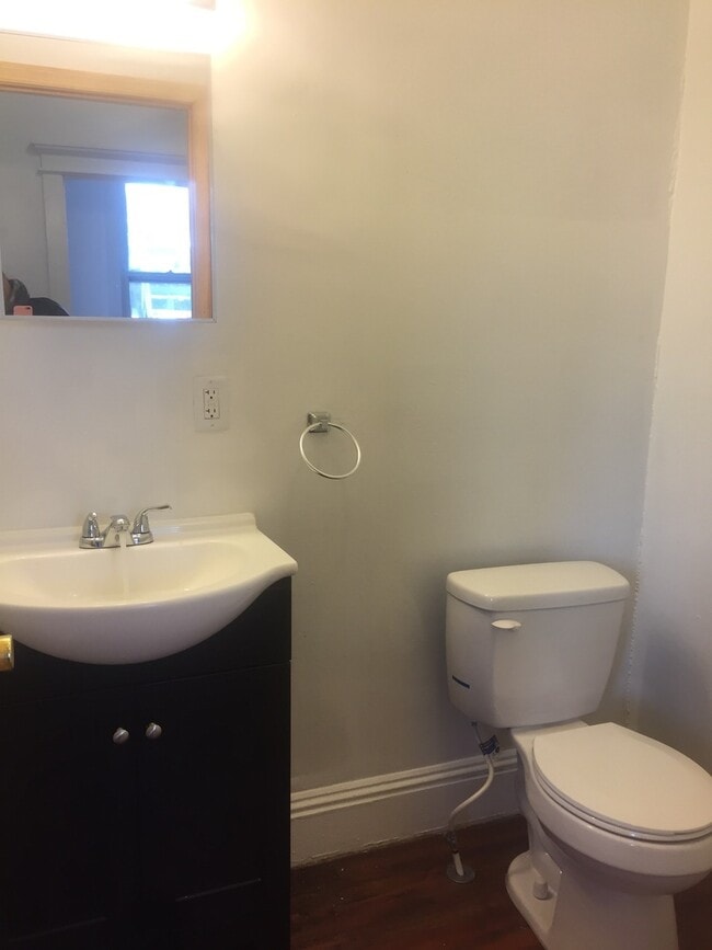 Building Photo - 43 N Belvidere Ave