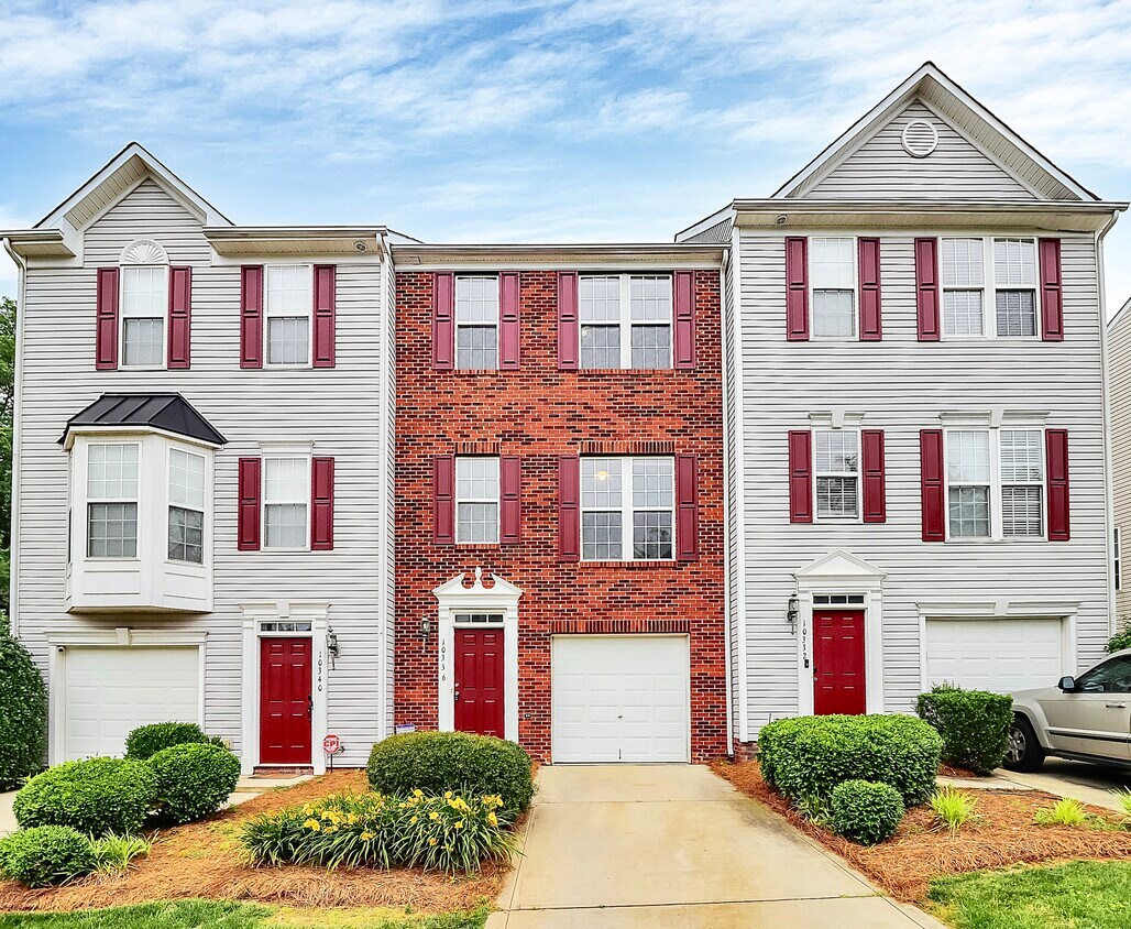 Foto principal - 10336 Garrett Grigg Rd