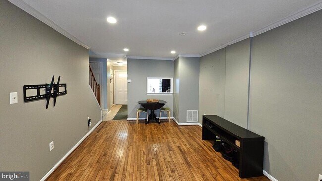 Foto del edificio - 6466 Brick Hearth Ct