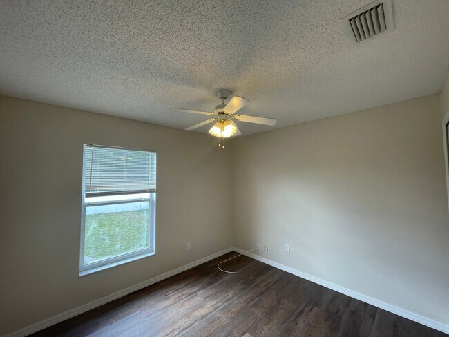 Foto del edificio - GORGEOUS 3 Bedroom, 2 Bathroom Home in Del...