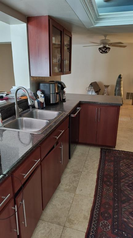 Foto del edificio - 4001 Harbor Hills Dr