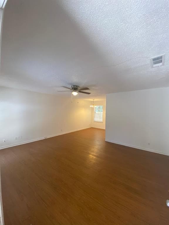 Foto del edificio - 3402 S Oak Dr