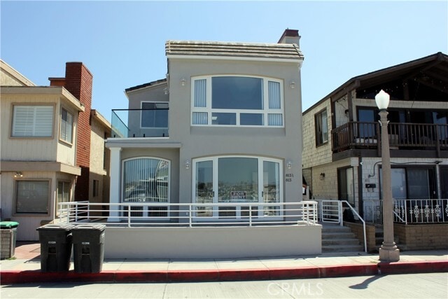 Primary Photo - 813 E Bay Ave