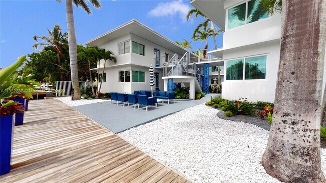 Foto del edificio - 508 Hendricks Isle