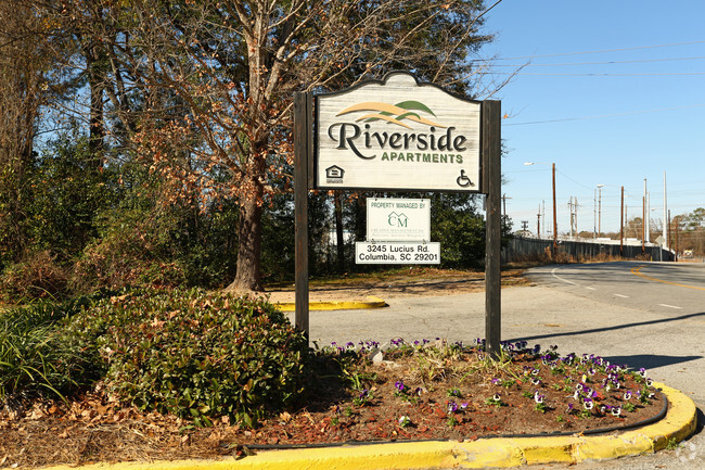 Foto del edificio - Riverside Apts