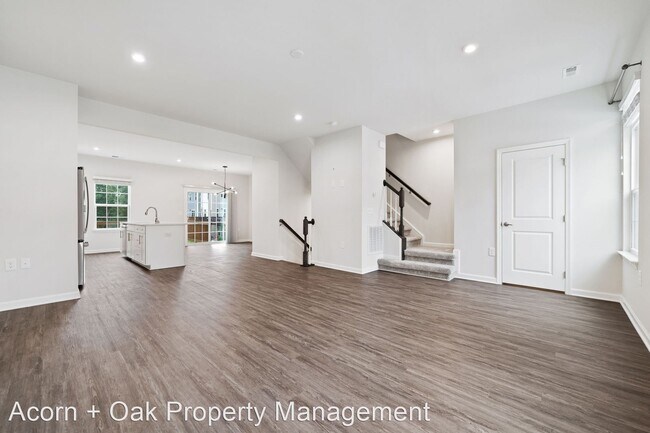 Building Photo - 3 br, 2.5 bath House - 115 Tamworth Creek