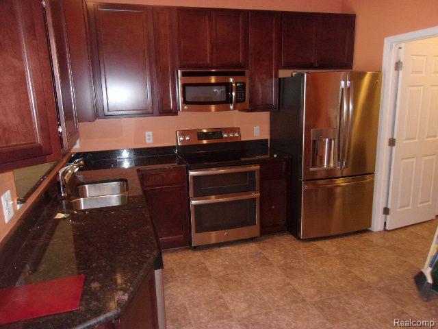 Foto del edificio - 3447 Grove Ln