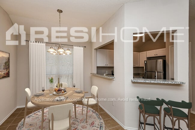 Building Photo - 7425 Arbor Park Dr