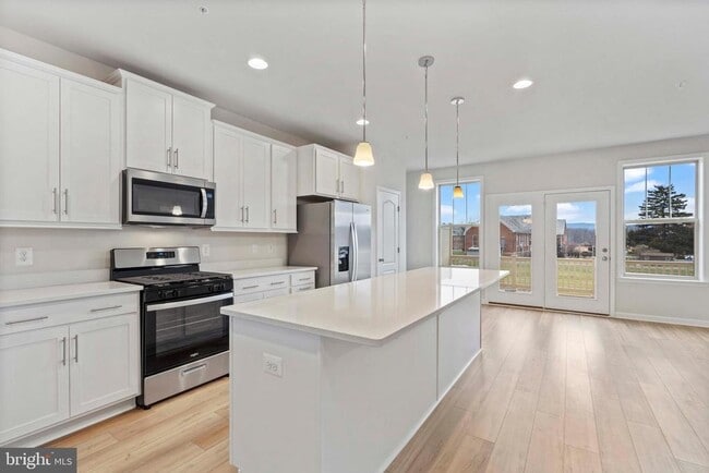 Building Photo - 1725 Evansberry Dr