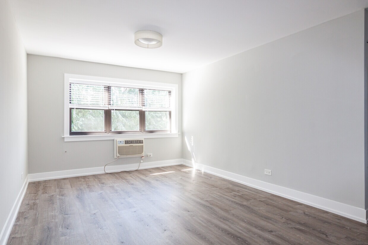 Foto principal - 454 W Barry Ave