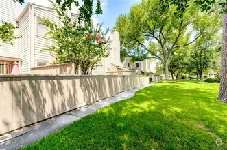 Building Photo - 1572 Prairie Grove Dr