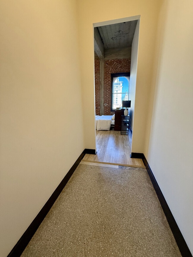 Interior Photo - Sainte Claire Building