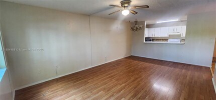 Building Photo - 14850 Naranja Lakes Blvd