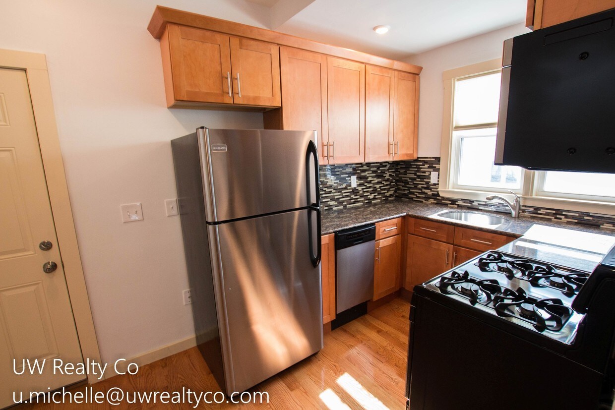 Primary Photo - 111 Tremont St
