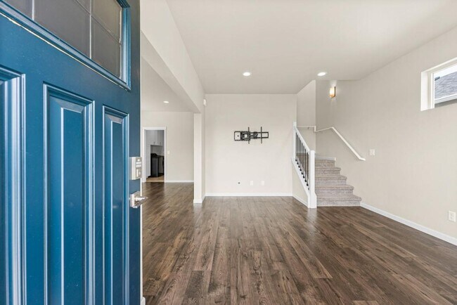 Foto del edificio - Modern Yelm Home Near JBLM | 3 Bed, 2.25 B...