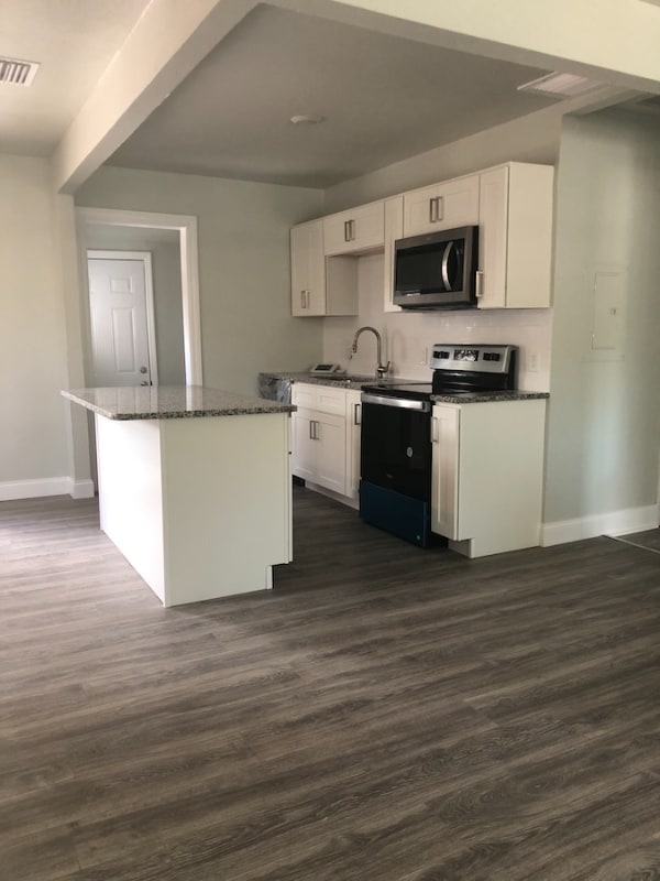 Photo - 1445 12th Ave S (Saint Petersburg, FL)