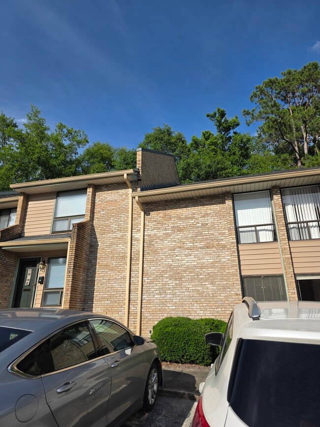 Building Photo - 4312 Old Macon Rd