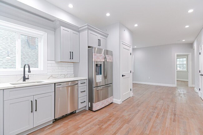 Building Photo - 31 Highland Ave