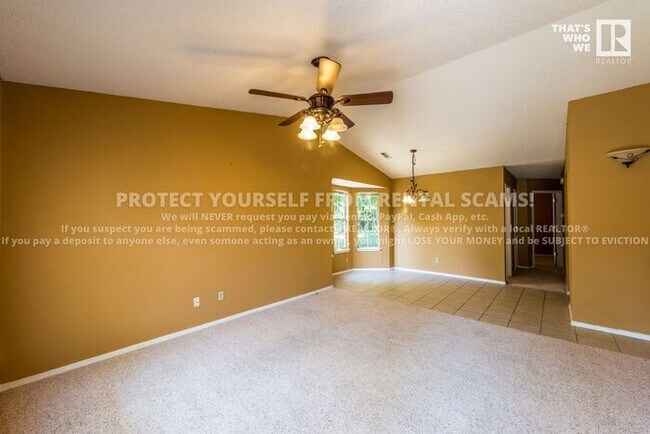 Foto del edificio - 3206 W Oakfield St