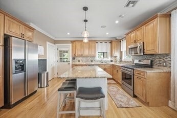 Primary Photo - 69 Jaques St
