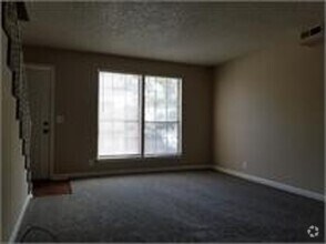 Building Photo - 280 Donna Dr